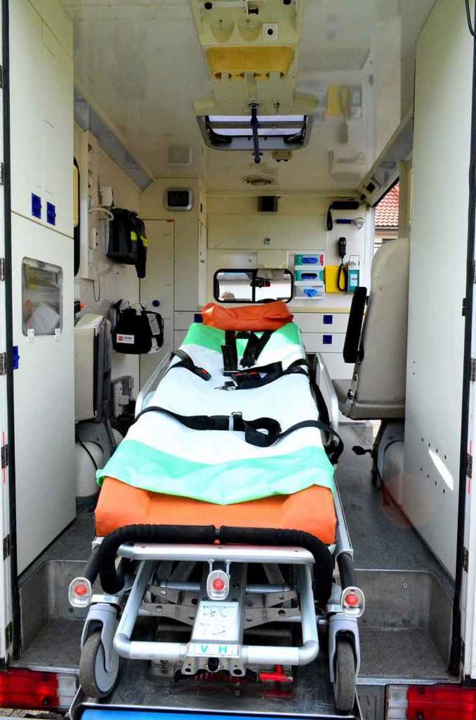 Krankentransporte Krankenpflege Altenpflege