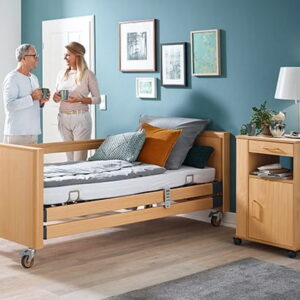 Burmeier Pflegebett Dali mit Holzhauben
