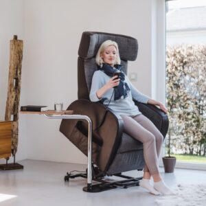 Ruhe- und Aufstehsessel SALJOL Club 2