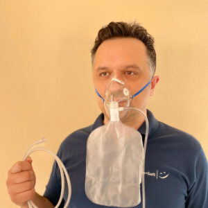 (AV) AEROpart Sauerstoff-Atemmaske für Erwachsene mit Reservoir und Verbindungsschlauch